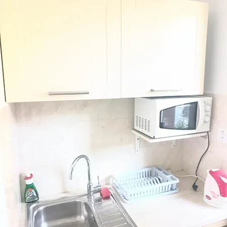 V Blízkosti Města *